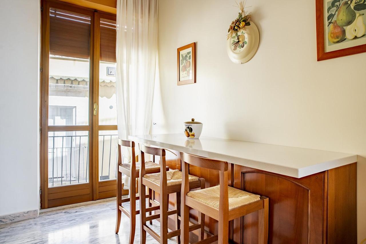 Ortigia Seafront Apartment By Wonderful Italy Syracuse Exterior photo